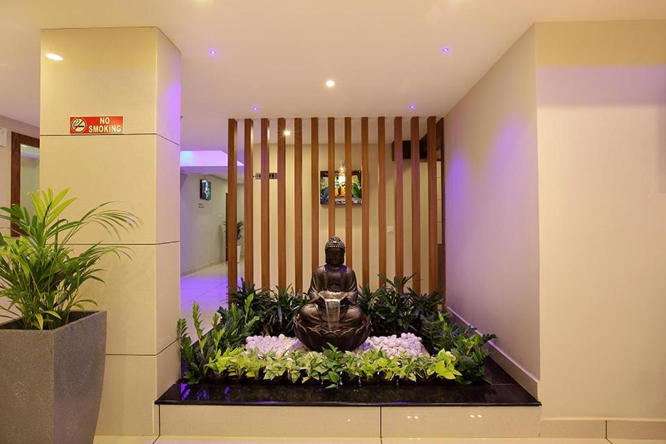 Lumbini Supreme Hotel Thrissur Exterior photo