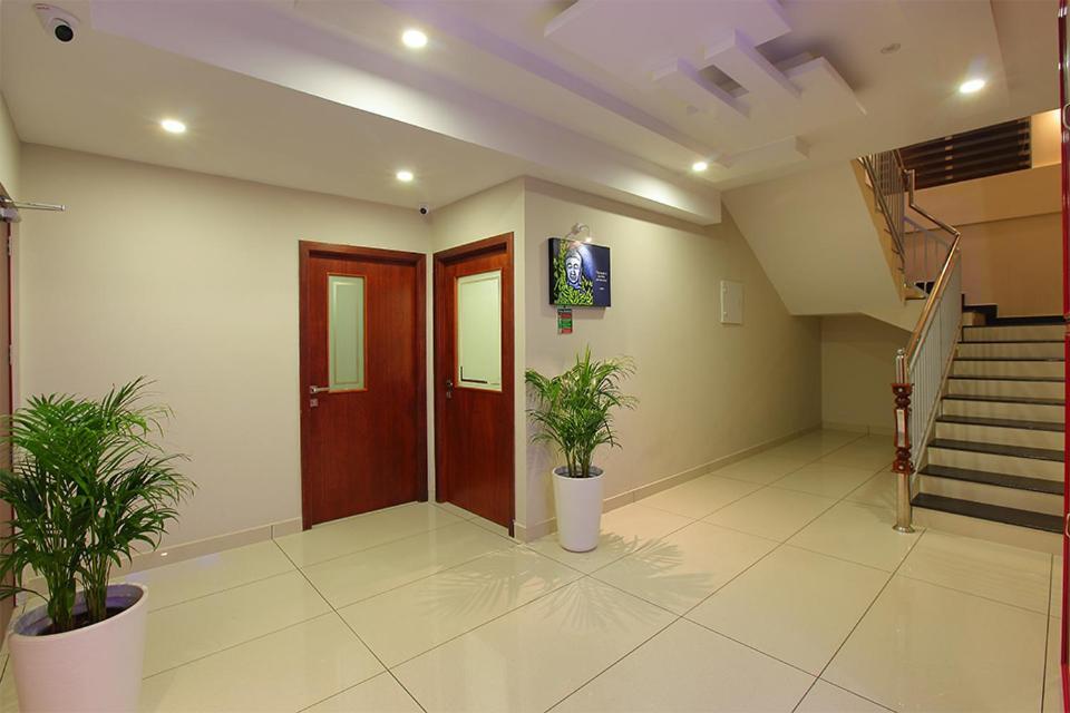 Lumbini Supreme Hotel Thrissur Exterior photo